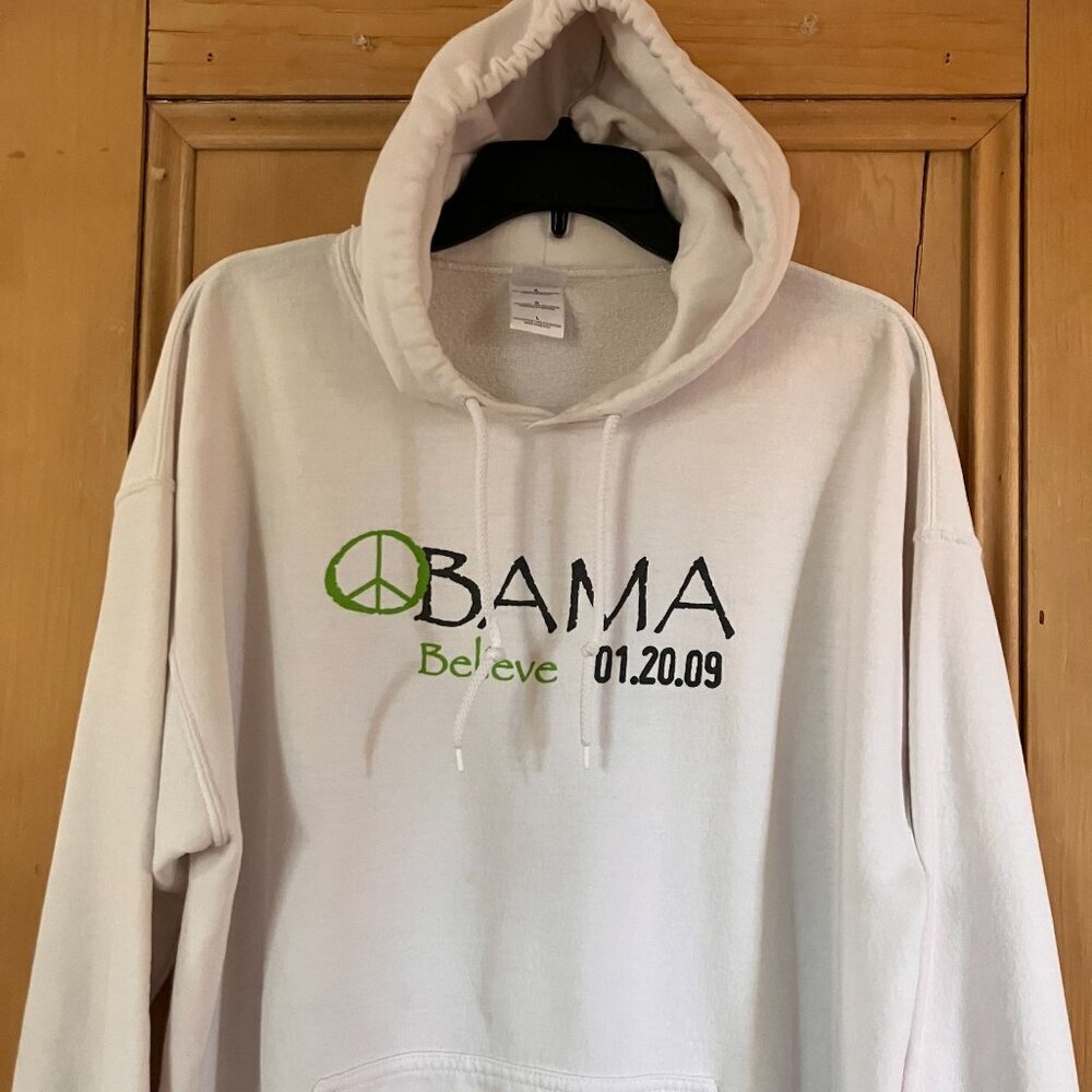 Gildan Mens Vintage 2009 Y2K President Obama Believe Hoodie Large White SP EXC